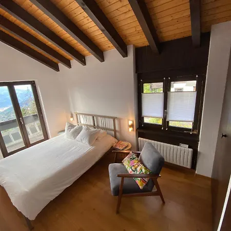Cozy Chalet 6 Min From Violette Ski Station